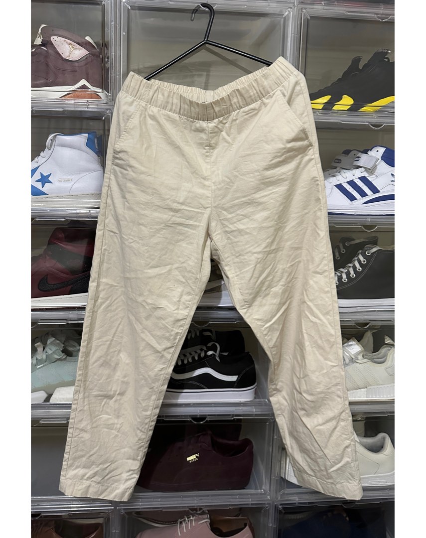 Uniqlo Beige Pants, Women's Fashion, Bottoms, Other Bottoms on Carousell