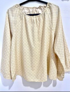 Uniqlo Patterns Blouse