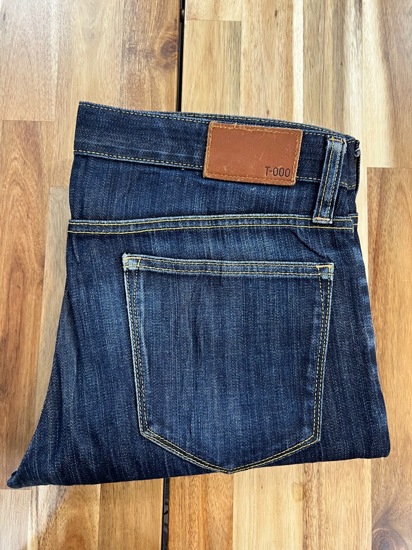 Uniqlo t000 jeans 2025