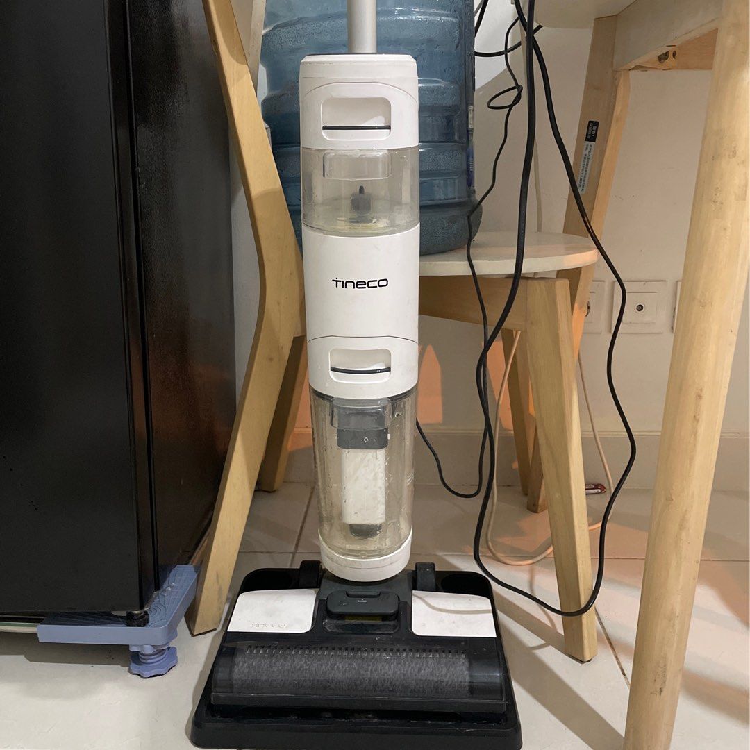 Vacuum tineco ibreeze ifloor, Elektronik, Lainnya di Carousell