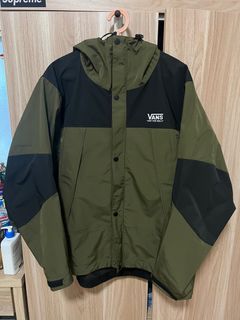 VANS日本限定防風外套