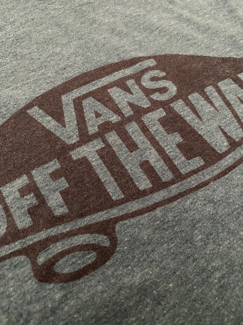 VANS | Grey custom fit | Off the wall graphic tee (Category: Tshirts & Polo Shirts ) located in Pasig City. Submitted by franco.mendoza (Listing ID 1220810705, Image 3). Description: 📌 Preloved authentic Vans t-shirt • Size: Medium • Condition: 8/10, lightly used • MOD: Lalamove & J&t • MOP: Gcash & bpi.