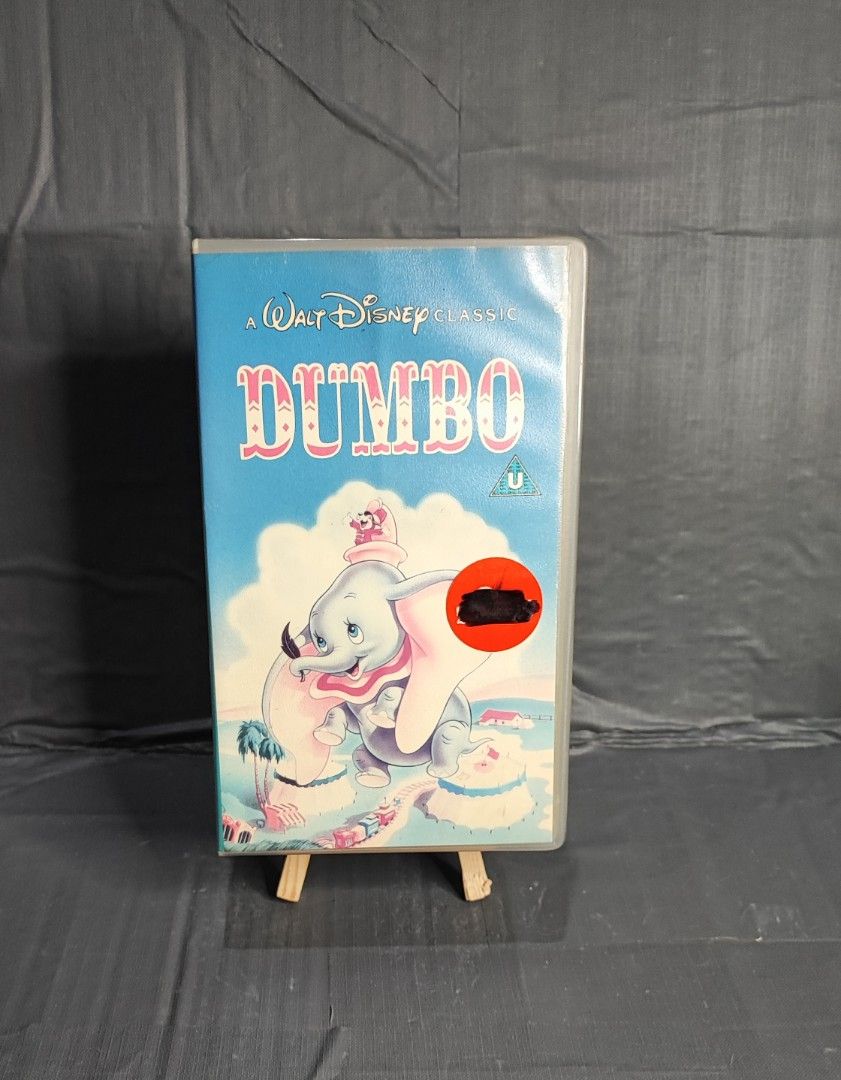 VHS Tapes Walt Disney Classic Dumbo (Category: CDs & DVDs) located in Malolos. Submitted by ricojoie_collection (Listing ID 1220772607, Image 1). Description: VHS Tapes Welcome to my shop! Our products are part of our collection . You can chat with us if you have any questions. Happy shopping.