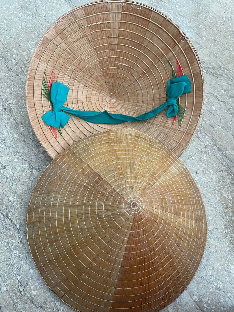 vietnamese-straw-hat-everything-else-on-carousell