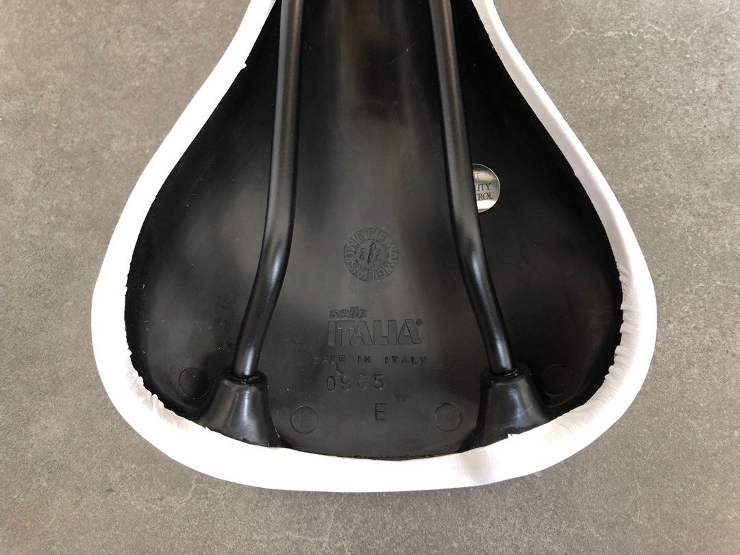 Selle Italia Turbo Vintage Rouge – Années 80, Route VTT