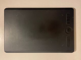 Wacom Intuos Pro Medium Creative Pen Tablet With Built-in Bluetooth +  Wacom Paper Clip + Finetip Pen (2ND HAND)