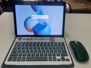 Xiaomi Pad 5 128gb w/ case, keyboard and mouse