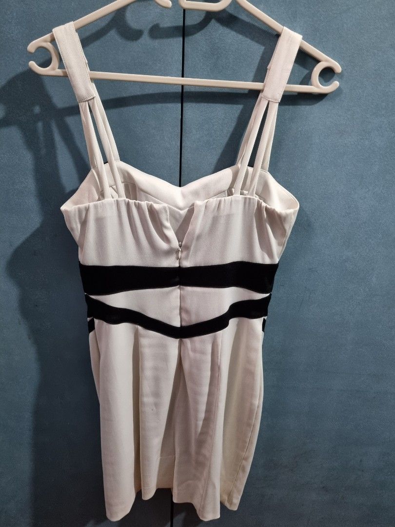 Xoxo formal dress (Category: Dresses) located in Pasig City. Submitted by authentictin (Listing ID 1220769779, Image 3). Description: good as new used once best fits xs-small frame rfs:decluttering.