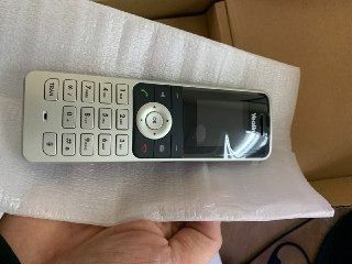 Yealink W53P Cordless DECT IP Phone and Base Station, bundle with 1 ...