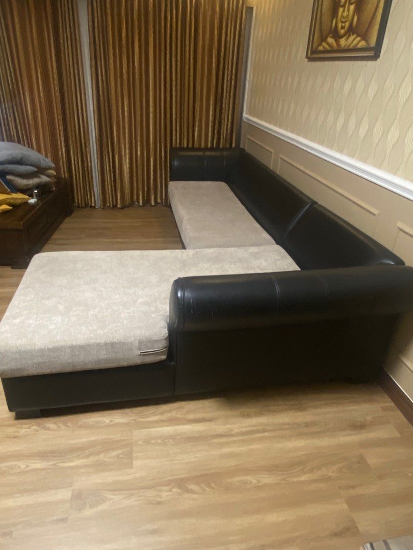 2nd Hand Sofa for Sales. Brand Fella Design, Furniture & Home Living