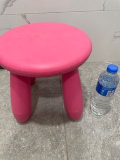 台南永康自取桃紅色小椅子椅凳方便實用排隊必備浴室適用防水繽紛可愛實用