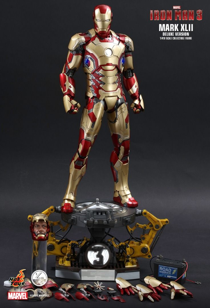 全新啡盒未開Hottoys QS008 Iron Man Mark XLII 42 1/4 Deluxe