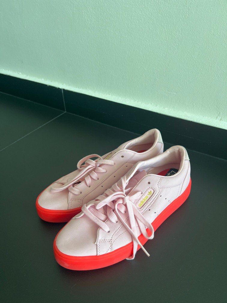 Adidas sleek 2025 pink red