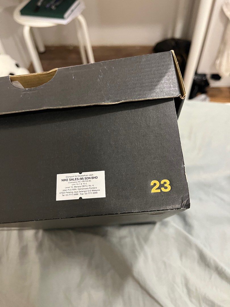 jordan 1 mid uk 5