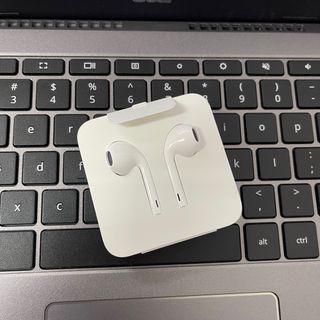 Apple Headset EarPods/Earphones with Lightning connector