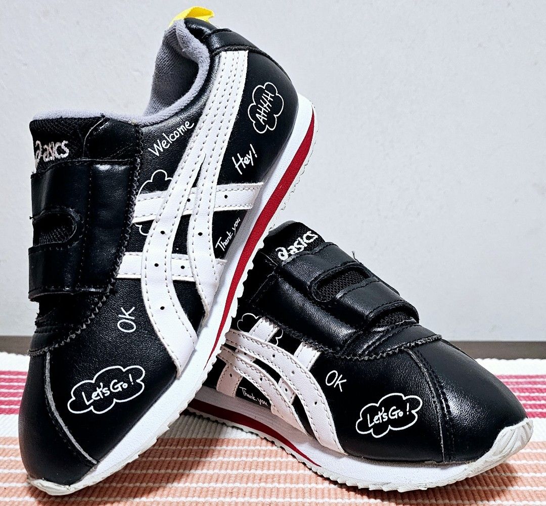 asics mickey