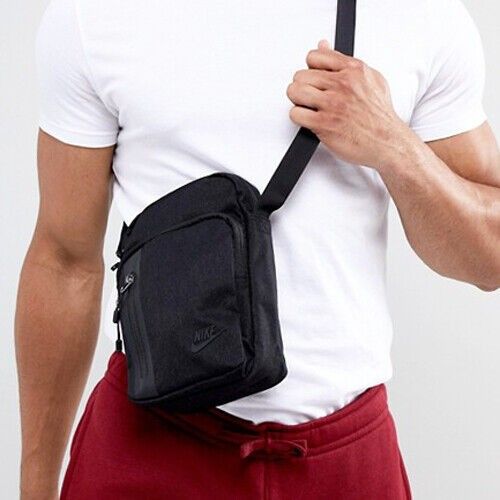 Nike Crossbody Bag Medium, Men's Fashion, Bags, Sling Bags on Carousell