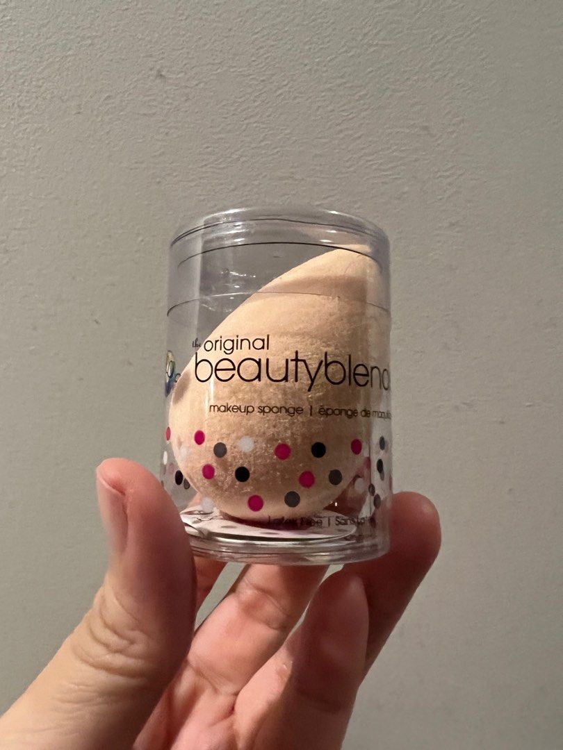 BeautyBlender bubble sponge (Limited Edition), Beauty & Personal Care