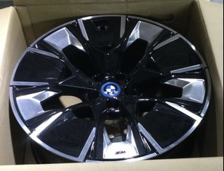 （分類：）位於 。 由 rims_tyres_670 提交（商品編號 1221004078，圖片 1）。簡介： 。