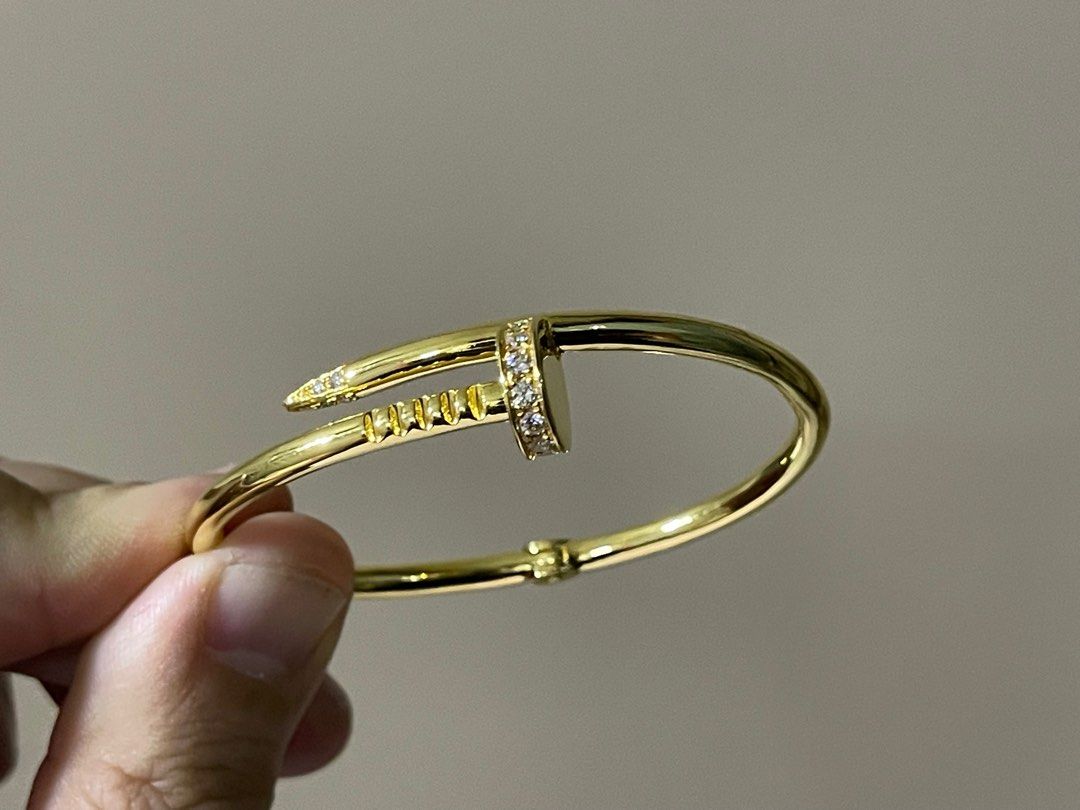 Real cartier nail on sale bracelet