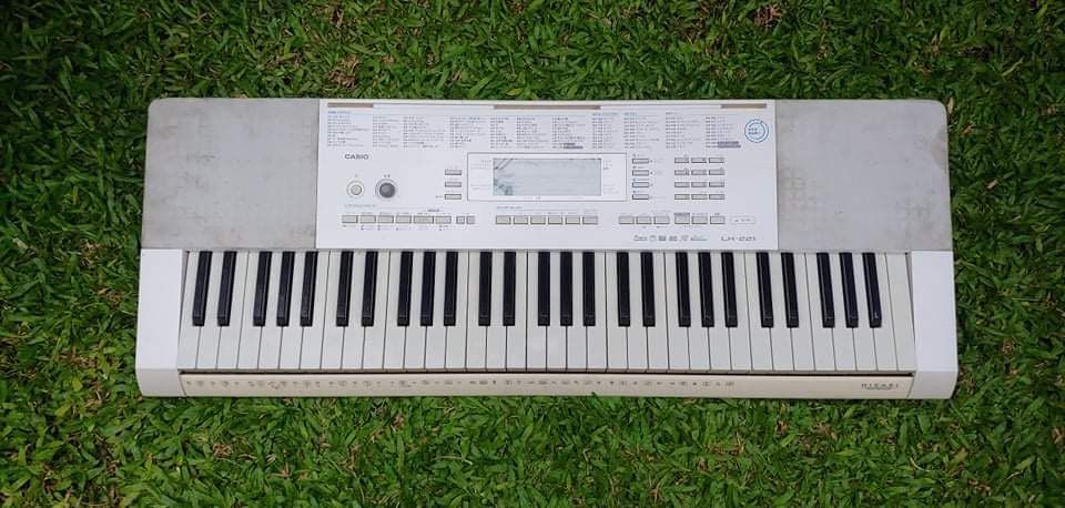 Casio LK-221 61-Key Keyboard