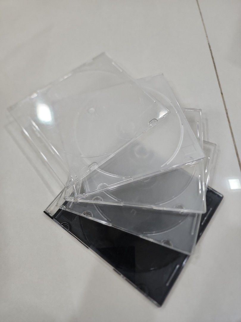 CD/DVD case, Hobbies & Toys, Music & Media, CDs & DVDs on Carousell