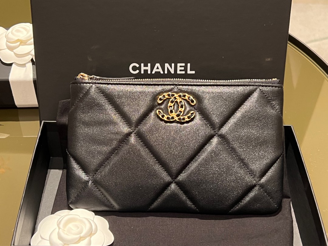 CHANEL Shiny Goatskin Quilted Chanel 19 Small Pouch With Handle White  638069  FASHIONPHILE
