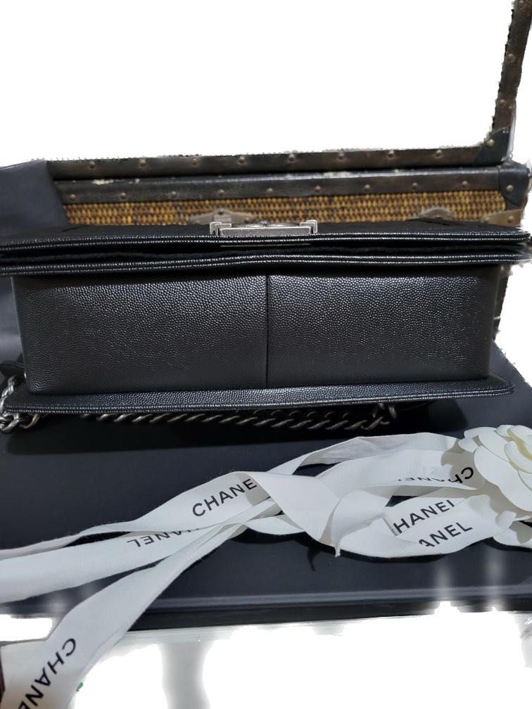 Chanel Caviar Le Boy (Category: Luxury Bags & Wallets) located in Quezon City. Submitted by luxurybrokerph (Listing ID 1221025914, Image 2). Description: With store receipt Comes with complete inclusions .