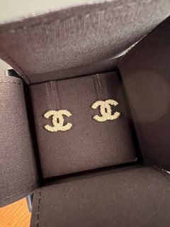 100+ affordable chanel pearl earrings For Sale