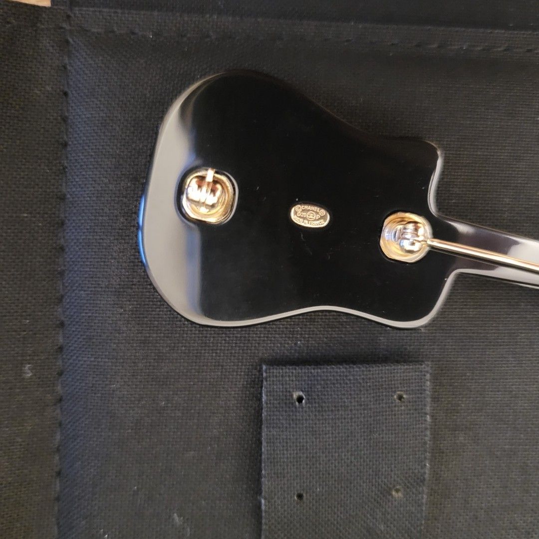 Chanel guitar deals brooch