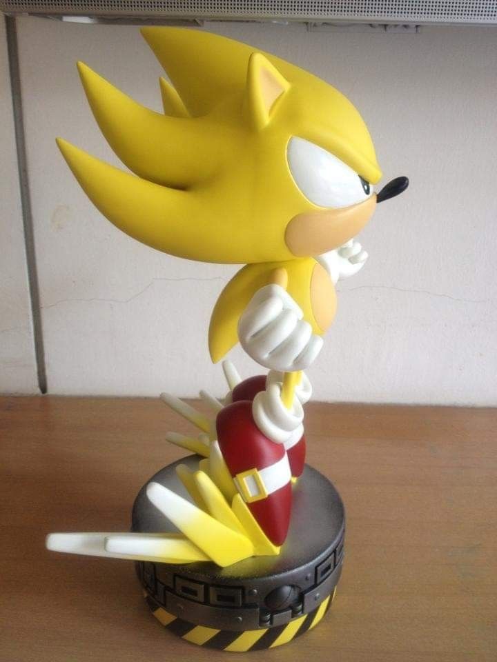 Figurine Super Sonic