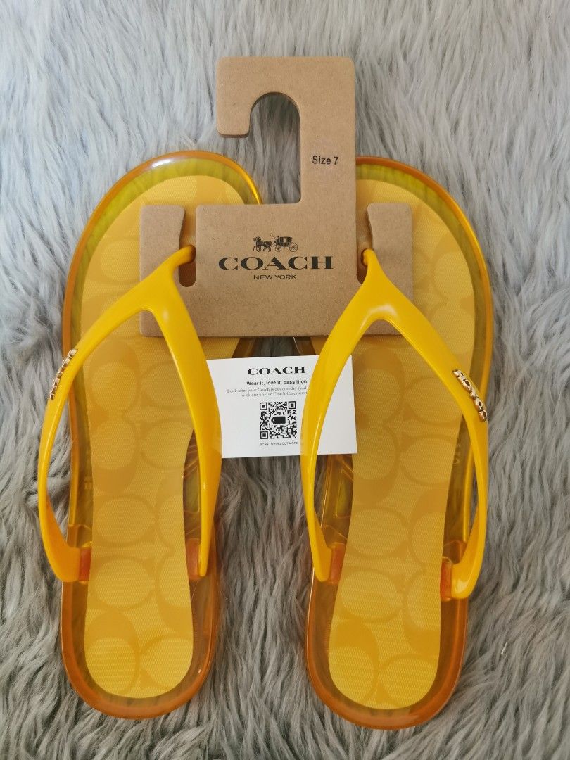 Coach- Nissa Jelly Sandals(mustard yellow), Women's Fashion, Footwear,  Flats & Sandals on Carousell