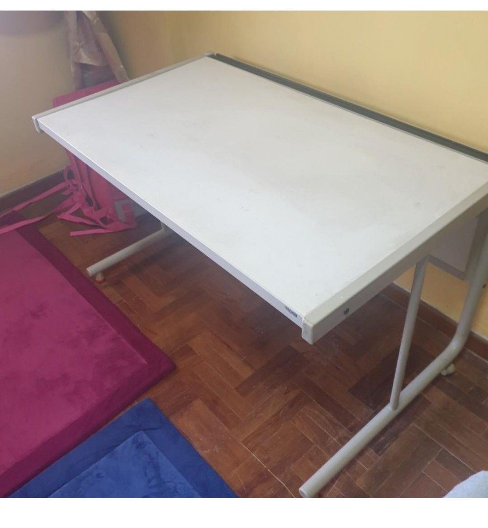 Computer Table, study table, gaming table (Category: Tables & Sets) located in Singapore. Submitted by smurfyy65 (Listing ID 1221022698, Image 1). Description: Selling away as not using anymore. Very strong table material. Computer table or study table. Price Negotiable. self collect. selling away ASAP. L - 47 Feet / 14m W - 32 Feet / 9.7m H - 28 Feet / 8.5m.