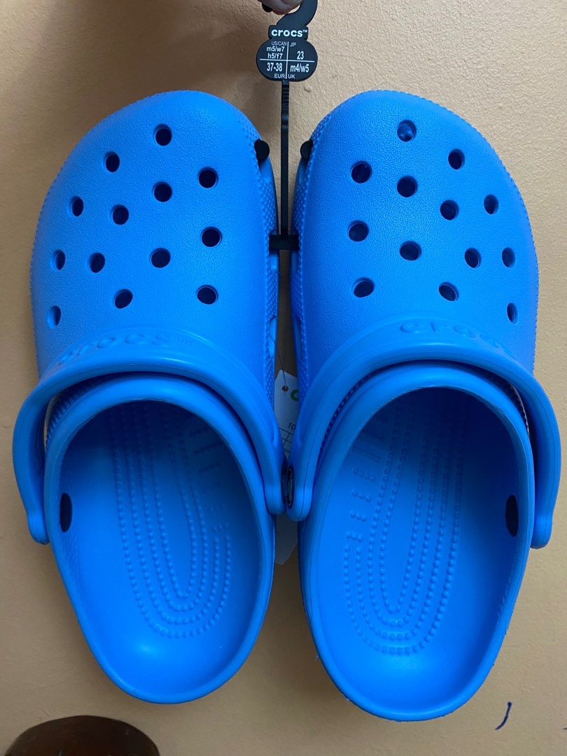 Crocs Classic Clog in Oxygen, Men's Fashion, Footwear, Slippers ...
