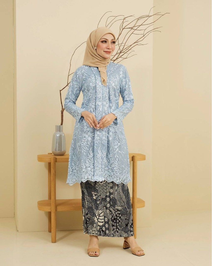 Daneen Kebaya in Baby Blue Women s Fashion Muslimah Fashion