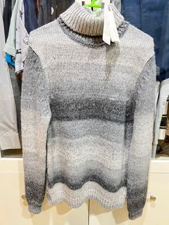 Esprit Winter Turtle Neck Sweater with tags
