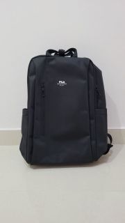 FILA Premium Backpack Black | Dimensions: 47cm x 31cm x 18cm | Classy | Many Compartments | Bagpack | Fashion | Style