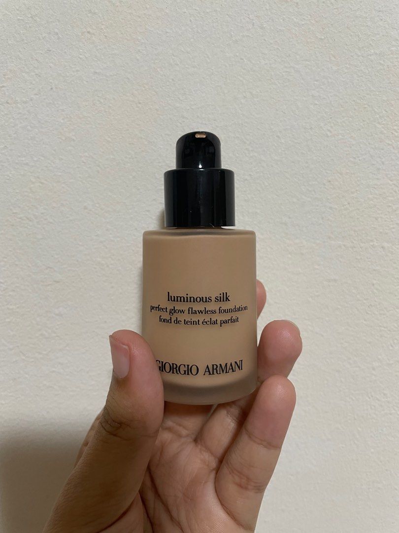 David jones store giorgio armani foundation