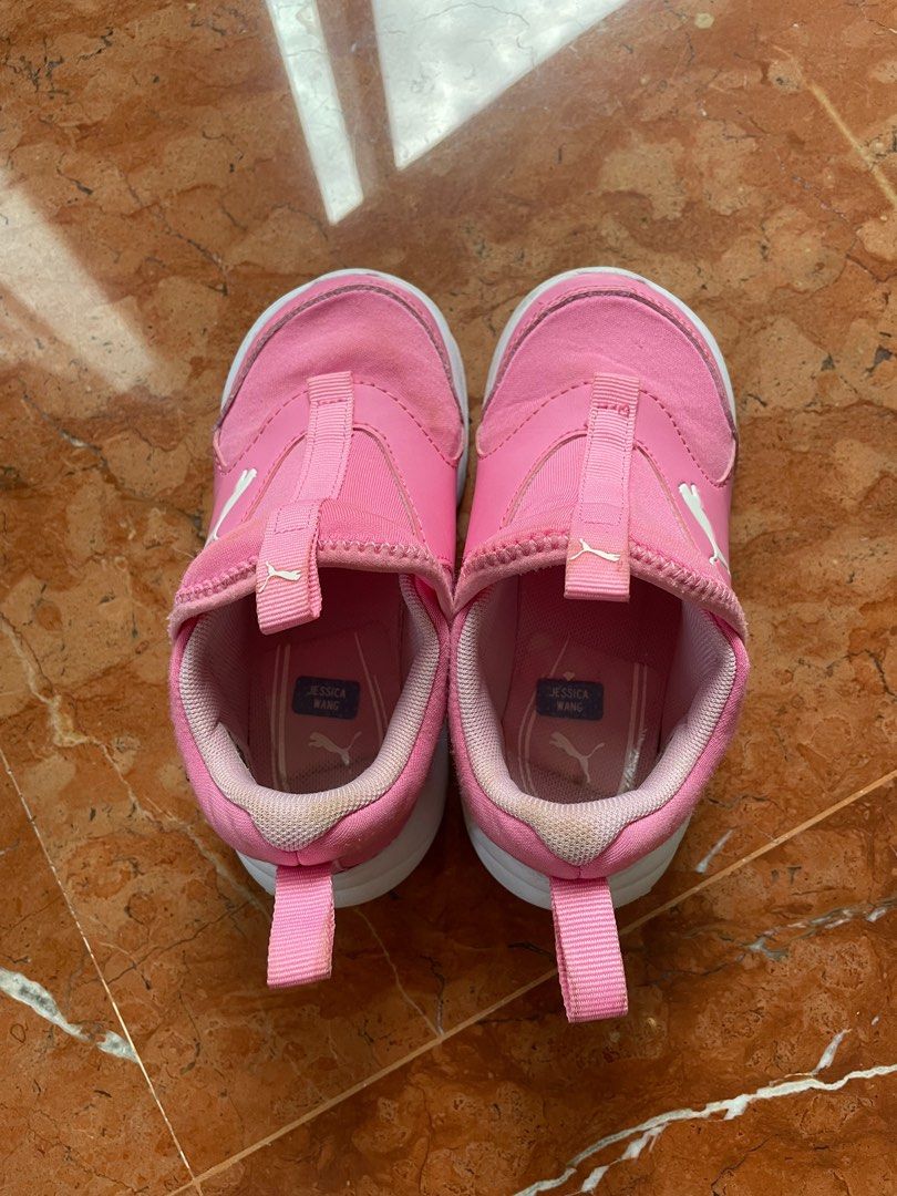 Puma little sale girl shoes