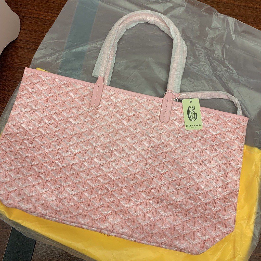 Hot Pink Goyard Totebag, Women's Fashion, Bags & Wallets, Tote Bags on  Carousell