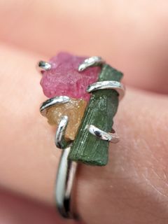 (Category: ) located in . Submitted by unicornloverr (Listing ID 1221057074, Image 1). Description: .