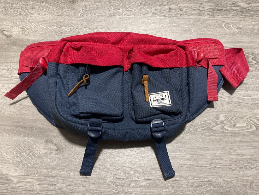 Herschel alder hip pack deals