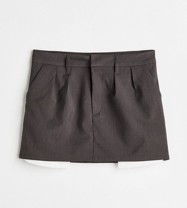 h&m skirt y2k acubi, Women's Fashion, Bottoms, Skirts on Carousell