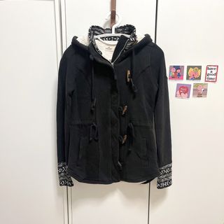 近全新hollister海鷗內刷毛外套