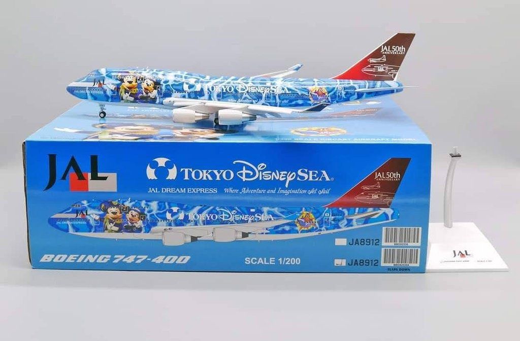 新品】1:200 JAL/日本航空 B747-400 JA8912-