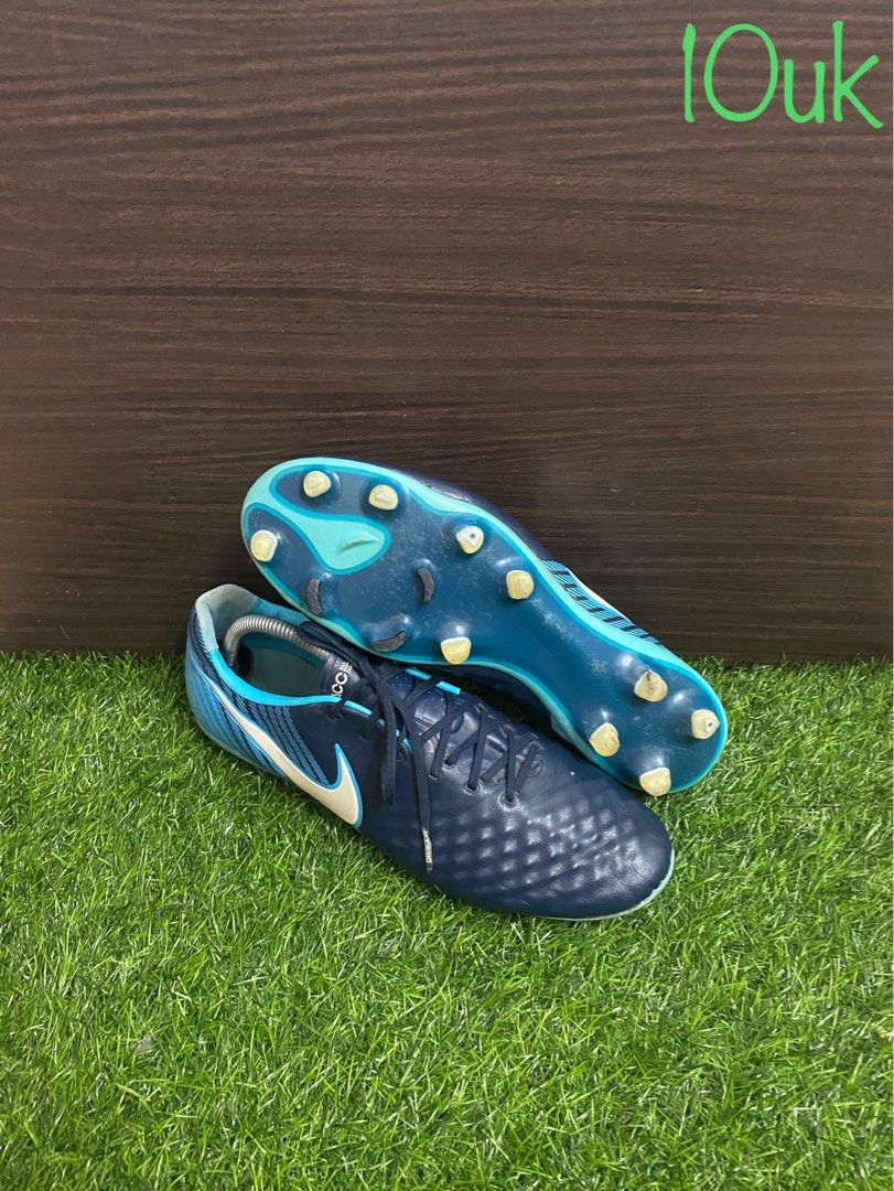 Kasut bola outlet nike magista