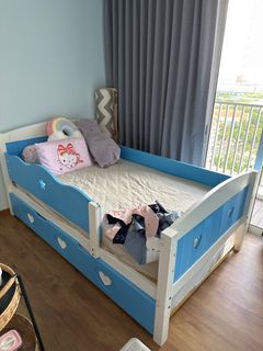 (Category: ) located in . Submitted by pariri (Listing ID 1220939819, Image 1). Description: .