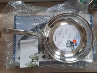 Le Creuset 3-Ply Stainless Steel Frying Pan
