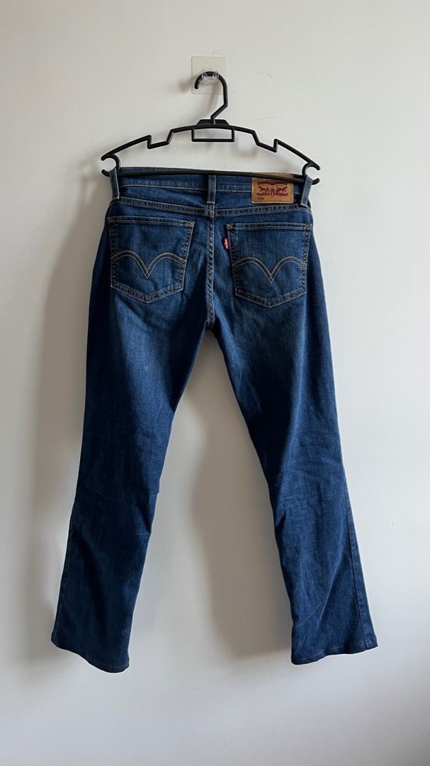 Levi's 524 low rise bootcut jeans hot sale