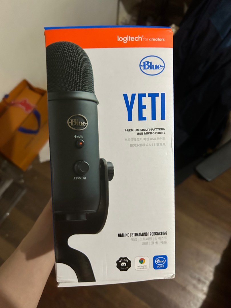 Logitech Blue Yeti USB Microphone, Audio, Microphones on Carousell